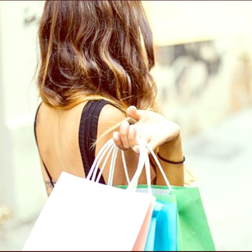 Bundle & save 10% on 2 or more items in my closet